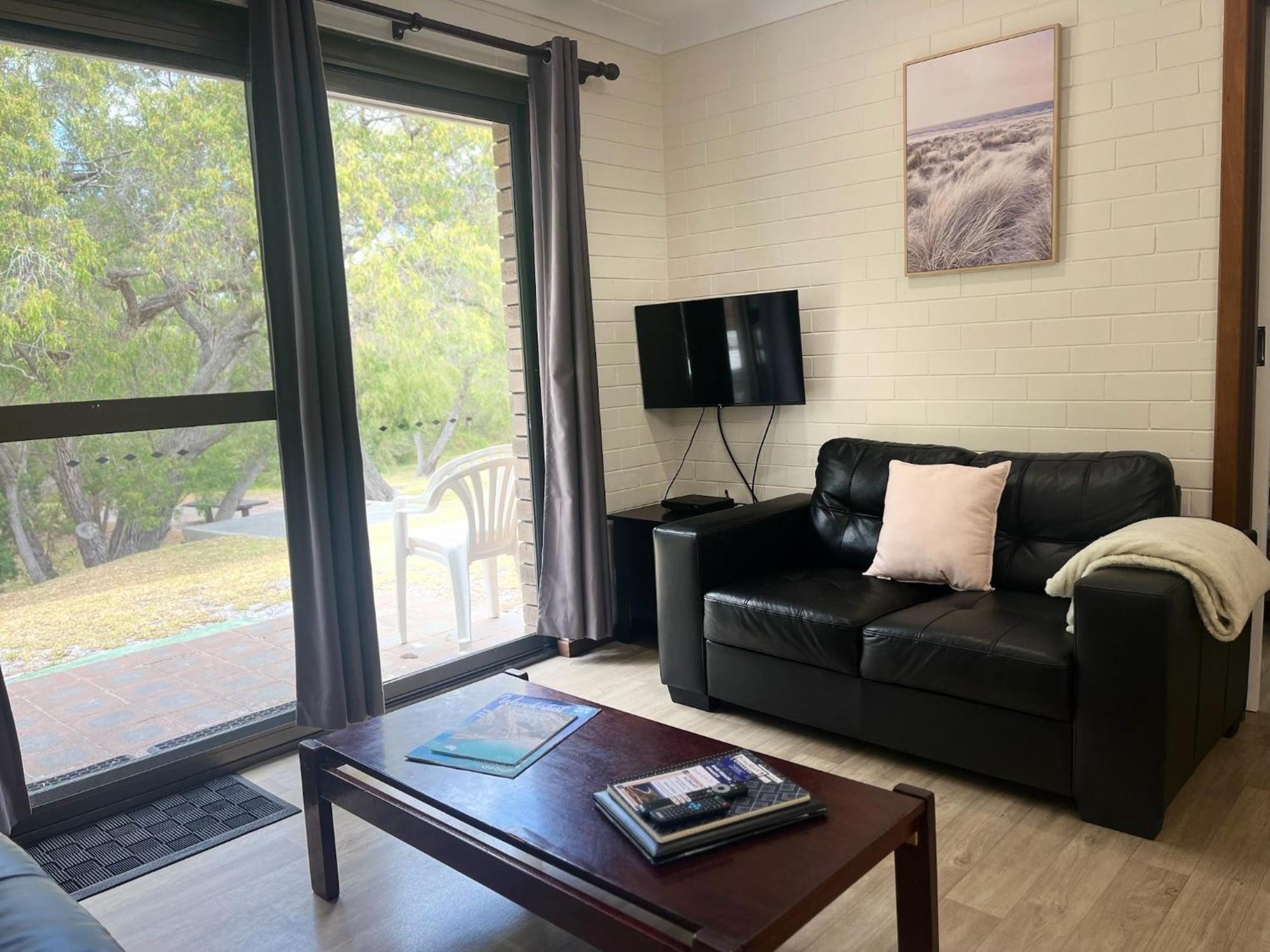 Emu Beach Chalets Albany Exteriör bild